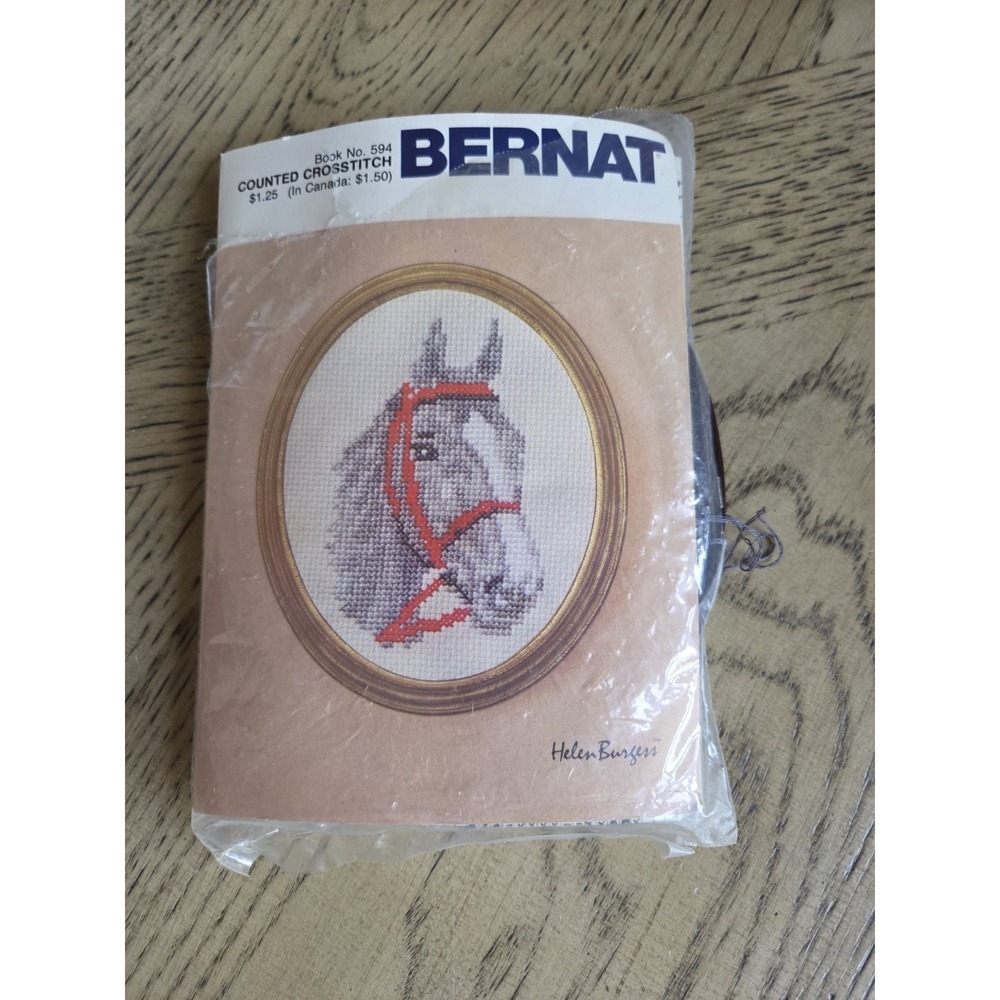 Bernat Counted Cross Stitch Kit Vintage Gray Horse NOS New Horse Crossstitch